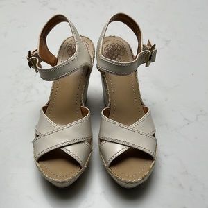 Vince Camuto Tan Wedges
